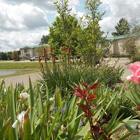 Fairway Suites At The Peak French Creek ภายนอก รูปภาพ