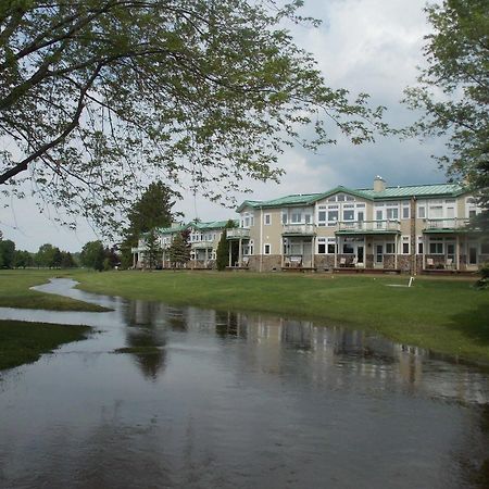 Fairway Suites At The Peak French Creek ภายนอก รูปภาพ