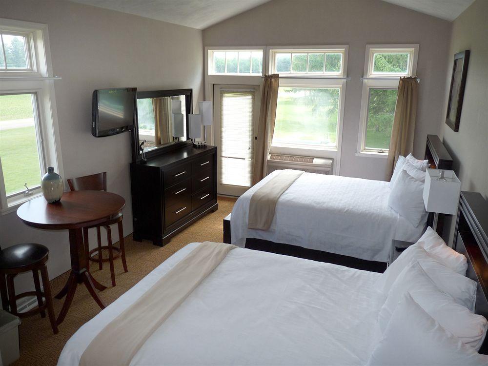 Fairway Suites At The Peak French Creek ภายนอก รูปภาพ