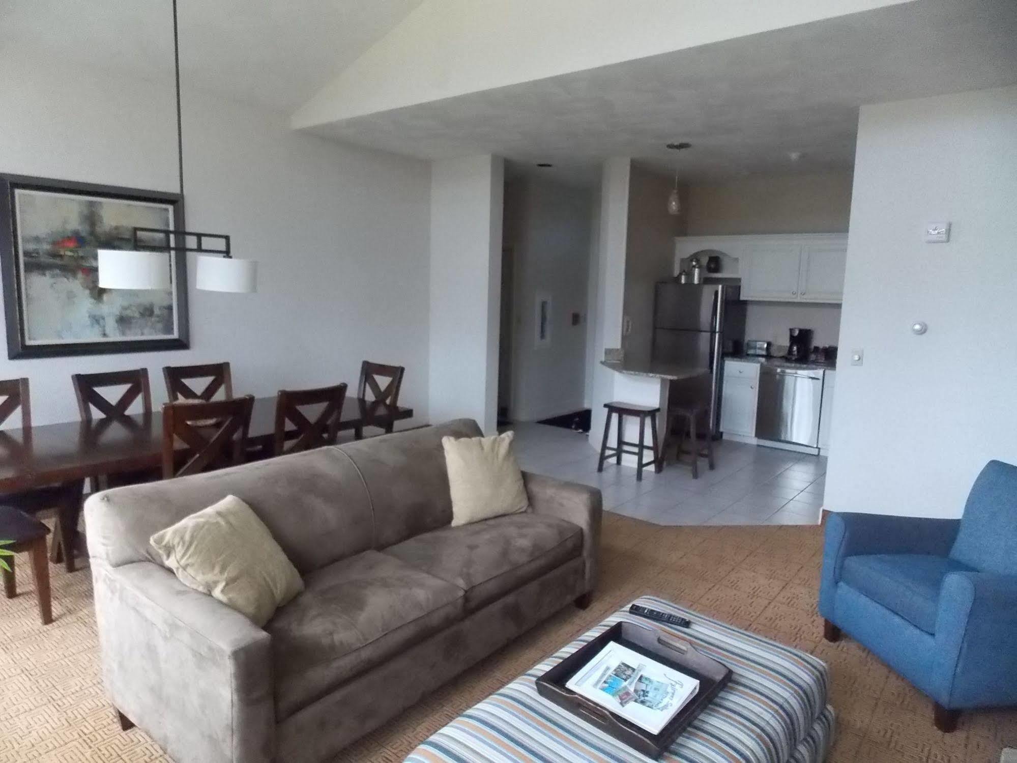 Fairway Suites At The Peak French Creek ภายนอก รูปภาพ